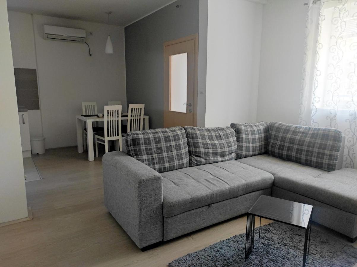 Apartment Sunce Šibenik Esterno foto