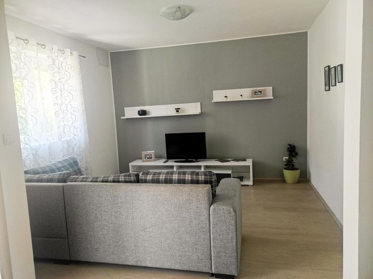 Apartment Sunce Šibenik Esterno foto