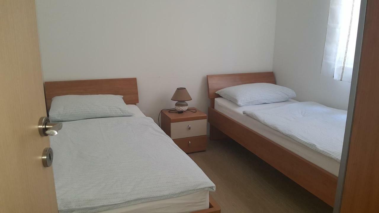 Apartment Sunce Šibenik Esterno foto
