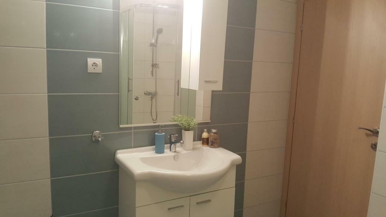 Apartment Sunce Šibenik Esterno foto