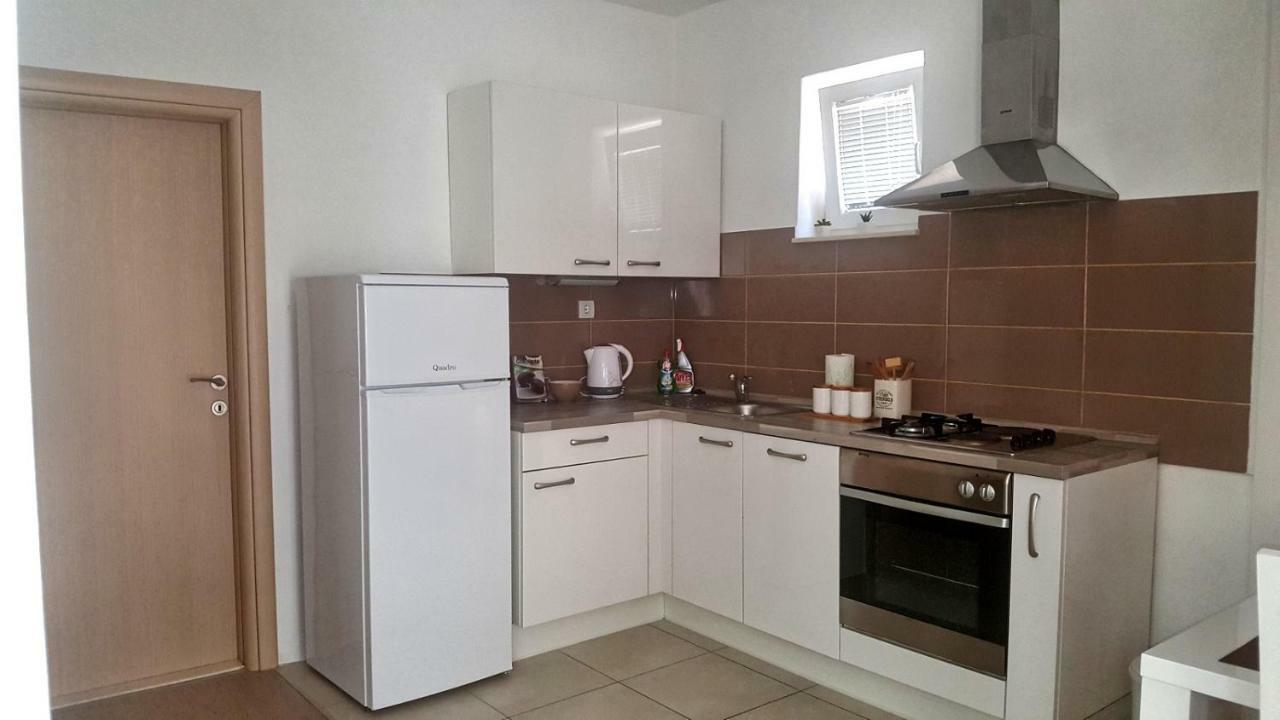 Apartment Sunce Šibenik Esterno foto